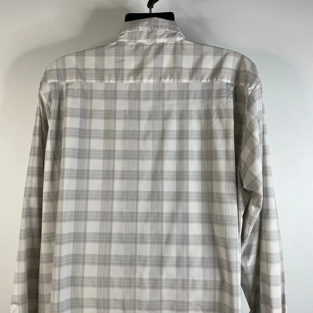 Wrangler Performance Men's 2XL Plaid Long Sleeve Button Up Shirt‎ Gray White